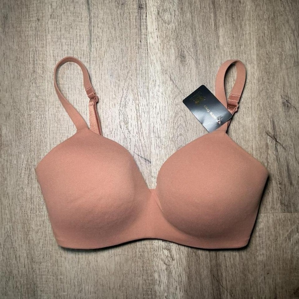 wacoal brown sports bra, Size 32DD